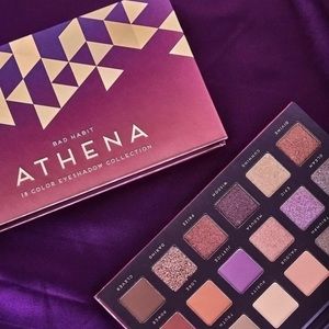 • BAD HABIT Athena Eyeshadow Palette